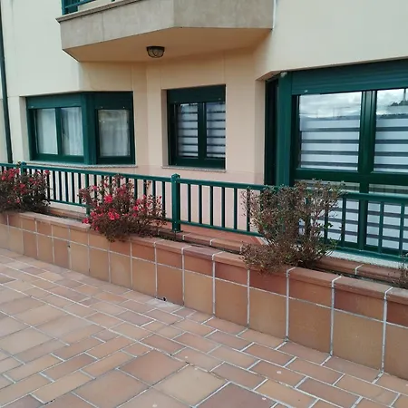 Karluchi A Marina 2 Apartment